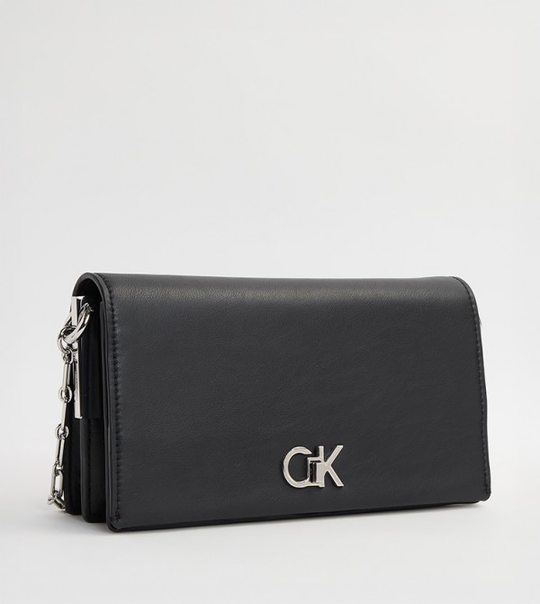 Calvin Klein Calvin Klein - Black Shoulder bags