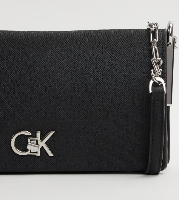 Calvin Klein Calvin Klein - Black Shoulder bags