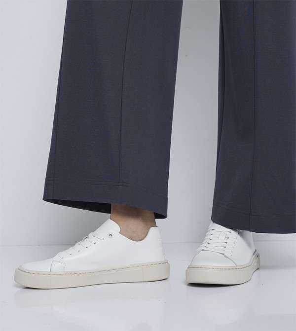 Calvin Klein Calvin Klein - White Low Top