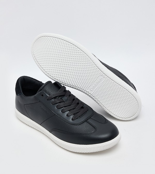 Calvin Klein Calvin Klein - Black Low Top