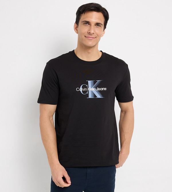 Calvin Klein Jeans Calvin Klein Jeans - Black Round Neck T-Shirts
