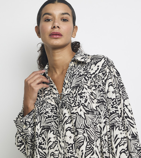 تومي هيلفيغر  قمصان - متعدد قمصان