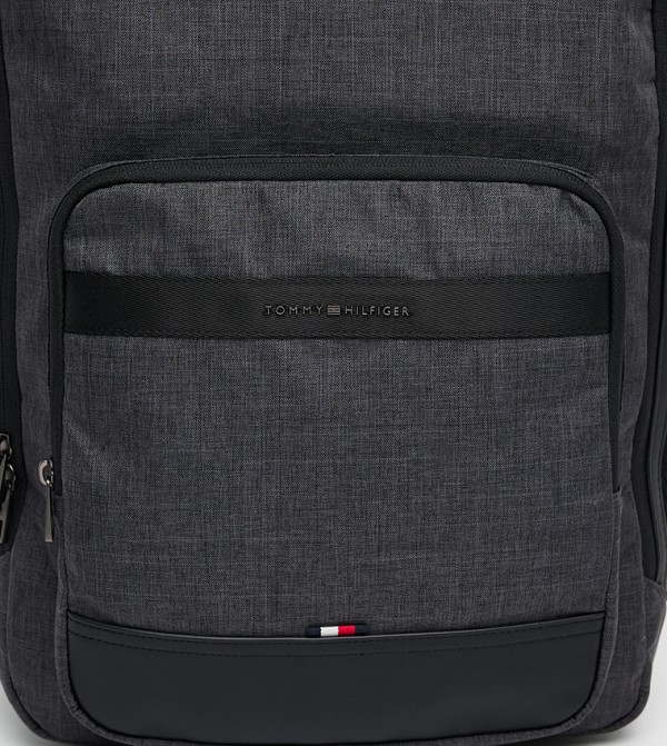 Tommy Hilfiger Tommy Hilfiger - Black undefined
