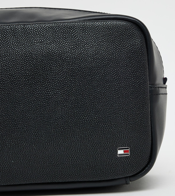 Tommy Hilfiger Tommy Hilfiger - Black Toiletry bags