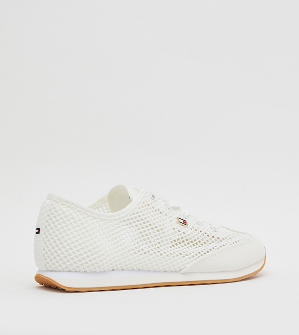 تومي هيلفيغر أحذية سنيكرز - بيج فاتح أحذية برقبة منخفضة