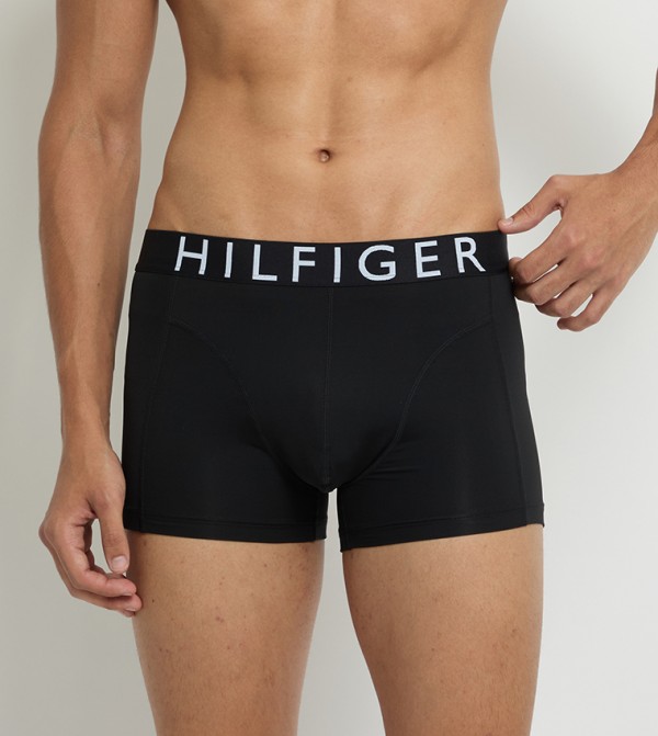 تومي هيلفيغر  - متعدد سراويل داخلية
