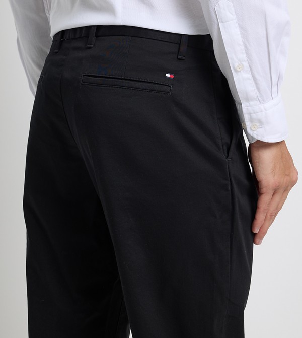 تومي هيلفيغر بناطيل تشينو - أسود Chinos