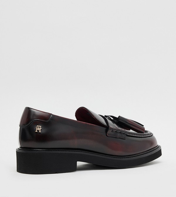 تومي هيلفيغر تومي هيلفيغر - بني محمر  undefined