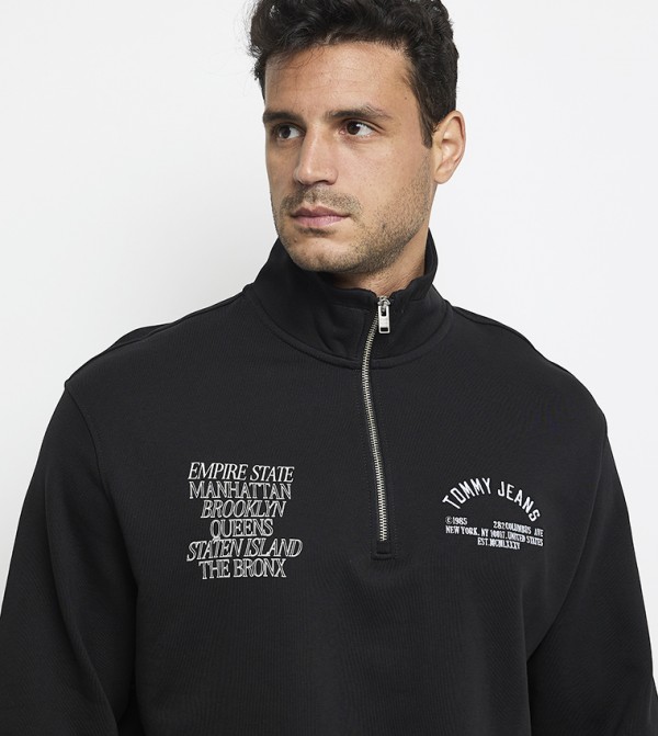 Tommy Jeans  Clothing - Black Sweatshirts