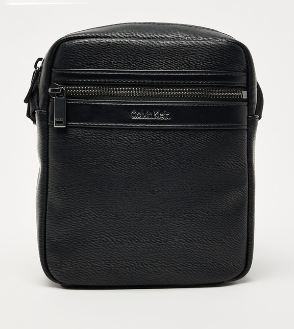 كالفين كلاين كالفين كلاين - أسود Cross Body & Sling Bags