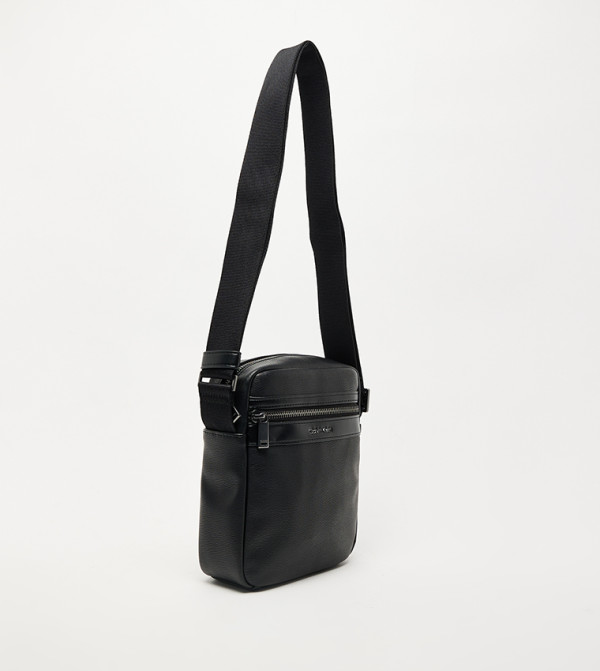كالفين كلاين كالفين كلاين - أسود Cross Body & Sling Bags