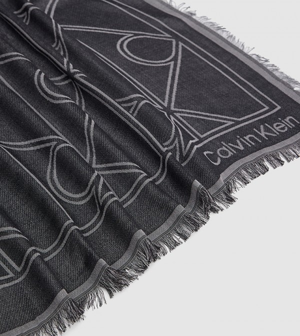 كالفين كلاين  أوشحة - رمادي Knitted Scarves