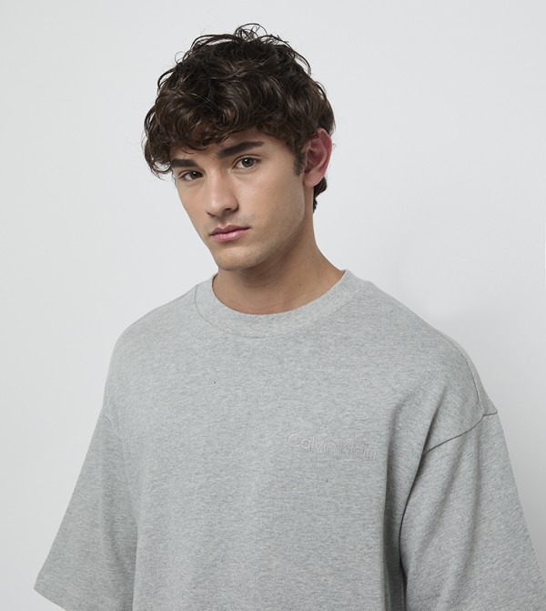 Calvin Klein  - Grey Round Neck T-Shirts