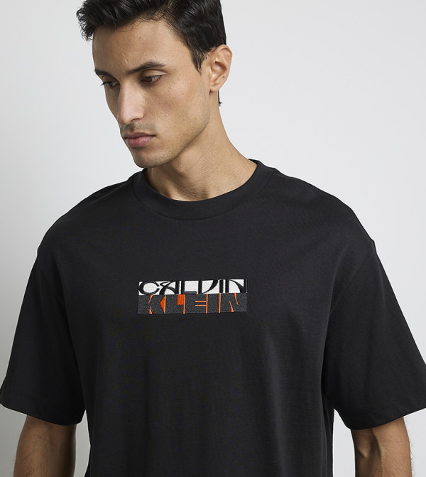 Calvin Klein Calvin Klein - Black Round Neck T-Shirts