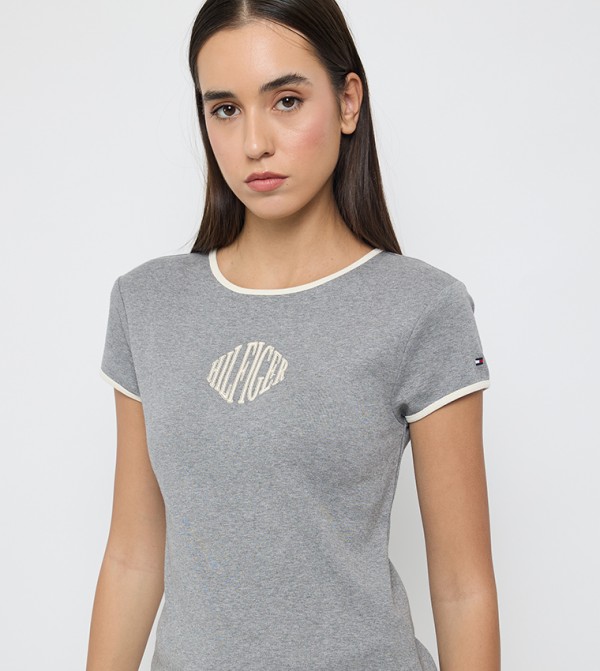 تومي هيلفيغر تومي هيلفيغر - رمادي Short Sleeve T-Shirts