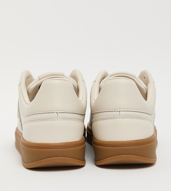 Tommy Hilfiger  Shoes - Beige Low Top