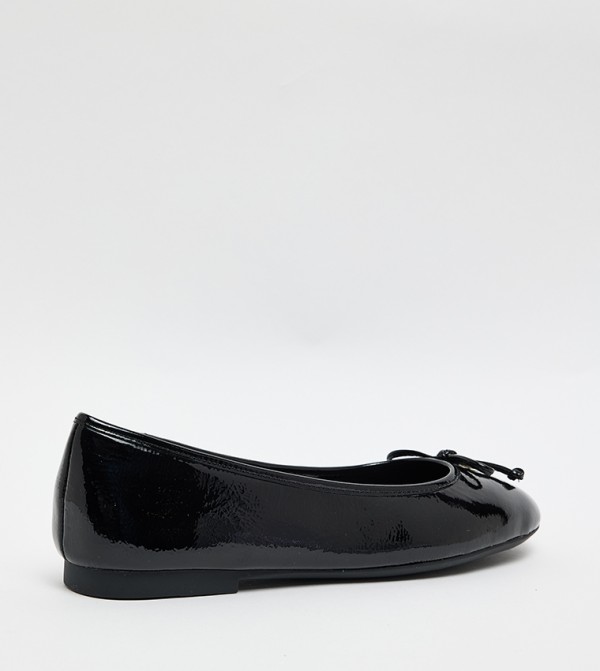 Tommy Hilfiger - Black undefined