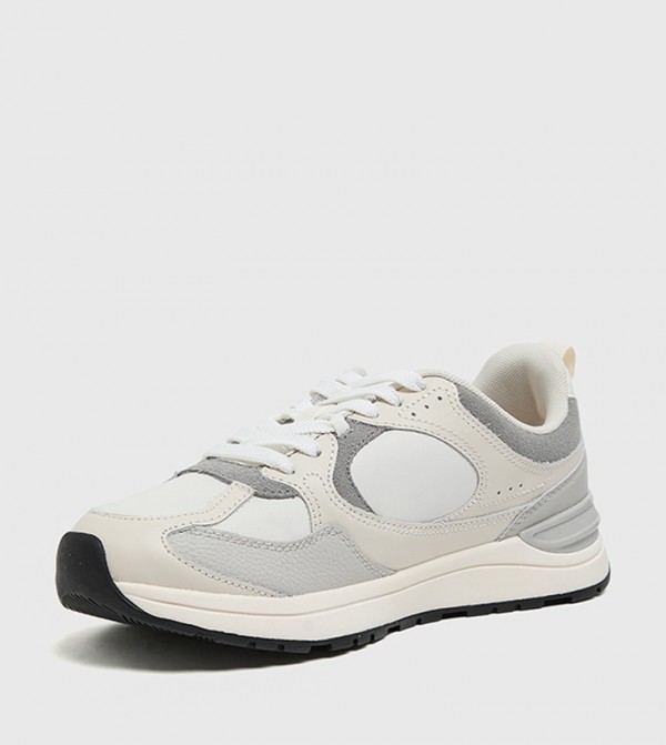 Tommy Hilfiger Shoes - Beige Low Top