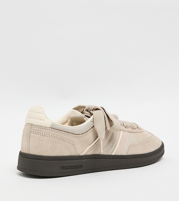 Tommy Hilfiger - Beige Low Top