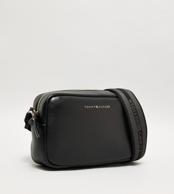 Tommy Hilfiger Tommy Hilfiger - Black Cross Body Bags