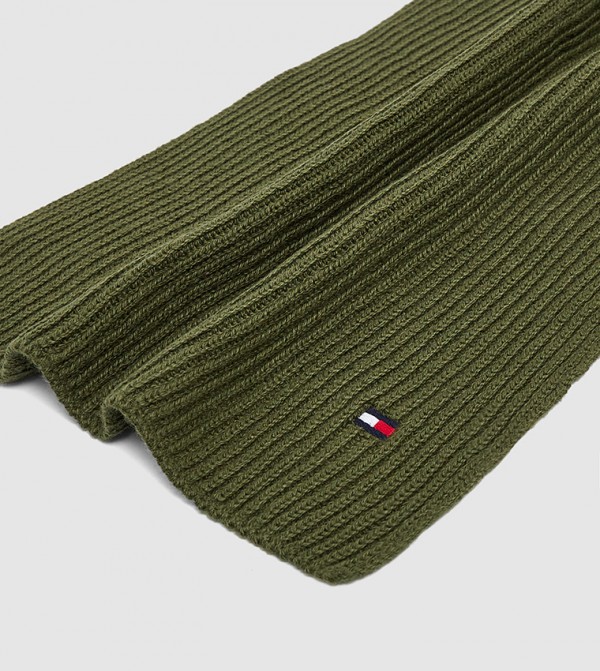تومي هيلفيغر  أوشحة - أخضر Knitted Scarves