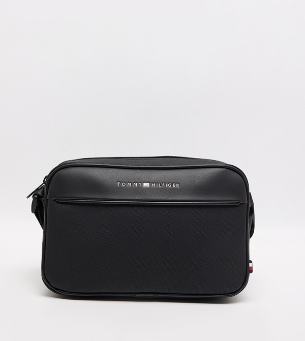 تومي هيلفيغر حقائب - أسود Cross Body & Sling Bags