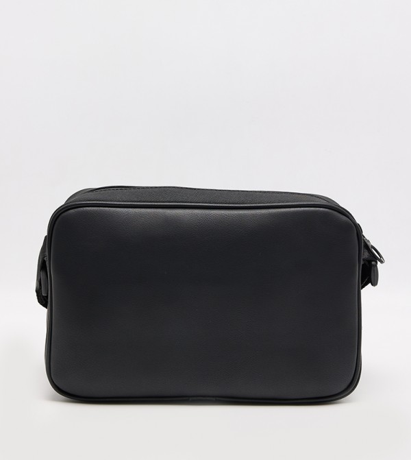 تومي هيلفيغر حقائب - أسود Cross Body & Sling Bags