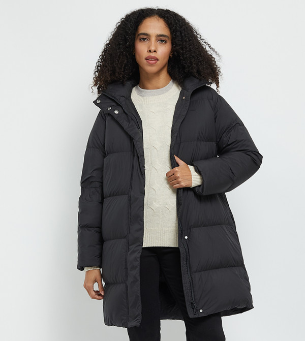 Tommy Hilfiger - Black Puffer & Quilted Jackets