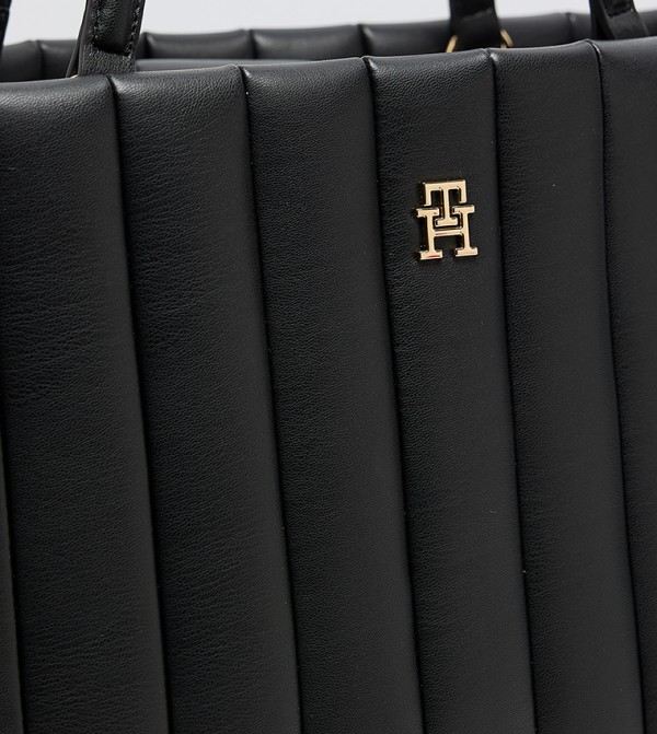 Tommy Hilfiger Tommy Hilfiger - Black Tote Bags