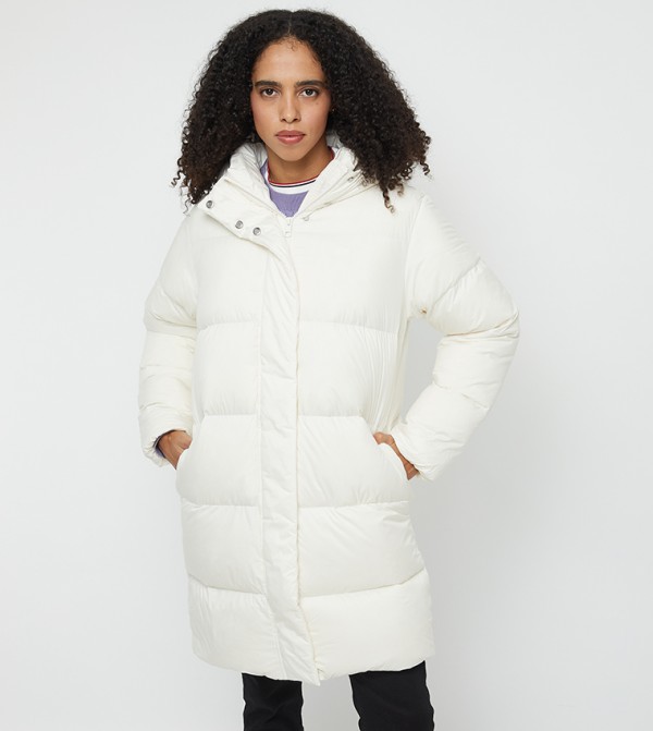 Tommy Hilfiger  Puffer & Quilted Jackets - Ivory Puffer & Quilted Jackets