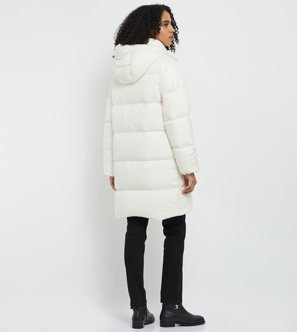Tommy Hilfiger  Puffer & Quilted Jackets - Ivory Puffer & Quilted Jackets