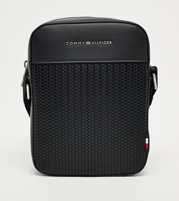 Tommy Hilfiger  Cross Body & Sling Bags - Black Cross Body & Sling Bags