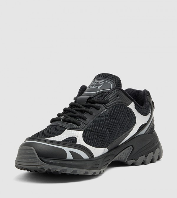 تومي هيلفيغر  أحذية سنيكرز - أسود أحذية برقبة منخفضة 