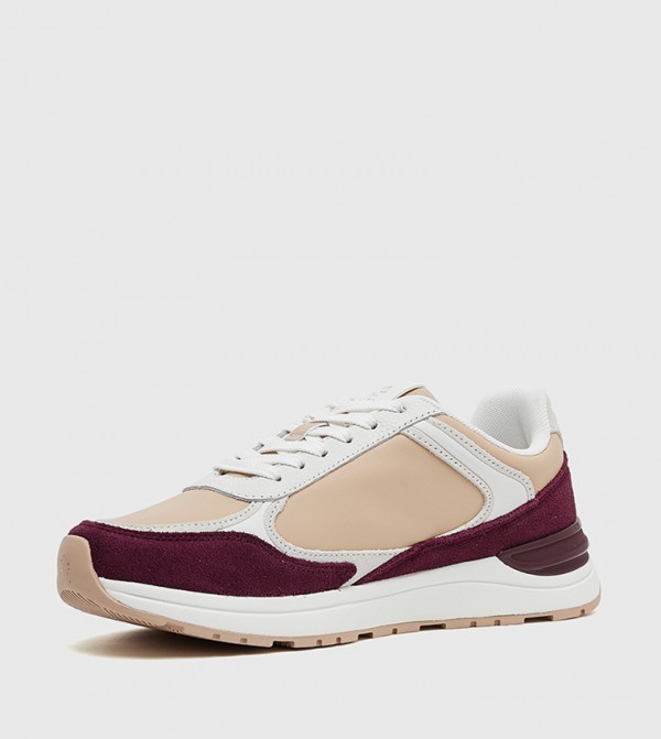 تومي هيلفيغر أحذية سنيكرز - متعدد أحذية برقبة منخفضة