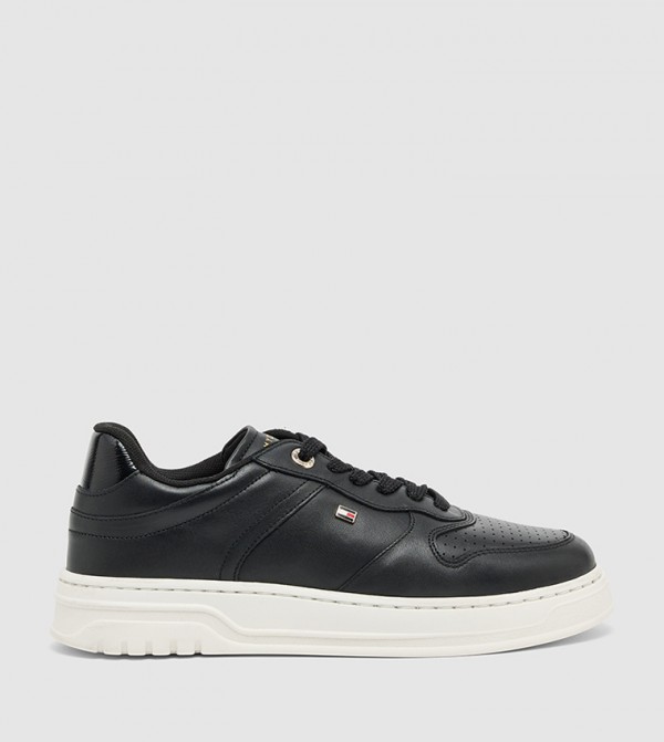 Tommy Hilfiger Tommy Hilfiger - Black Low Top