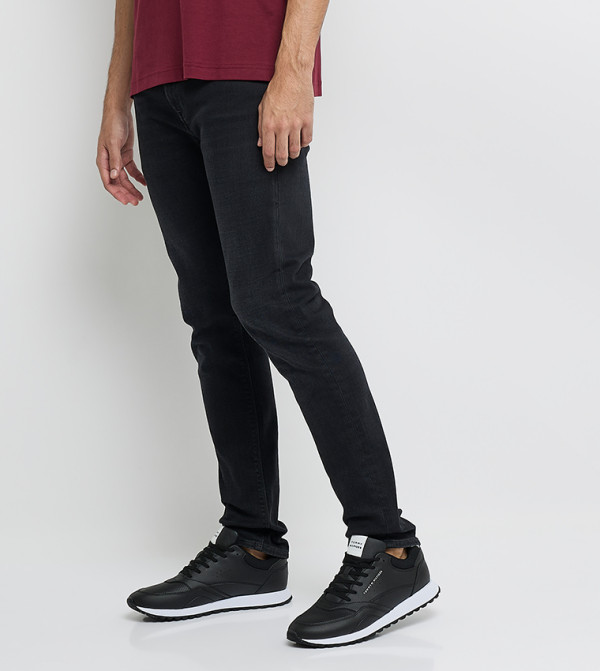 Tommy Hilfiger Tommy Hilfiger - Black Low Top