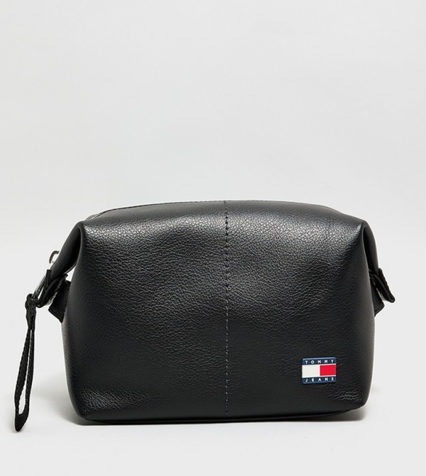 تومي هيلفيغر تومي هيلفيغر - أسود حقائب مستلزمات شخصية