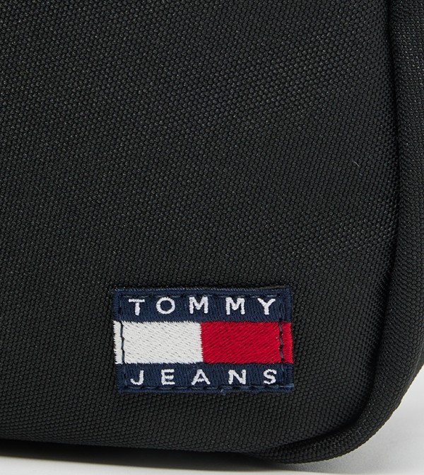 Tommy Hilfiger  Travel Bags - Black Toiletry bags