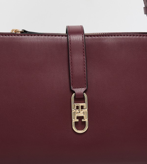 Tommy Hilfiger Bags - Burgundy Shoulder bags