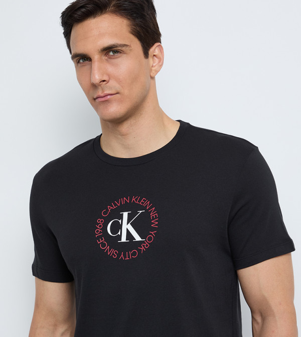 Calvin Klein Jeans - Black Round Neck T-Shirts