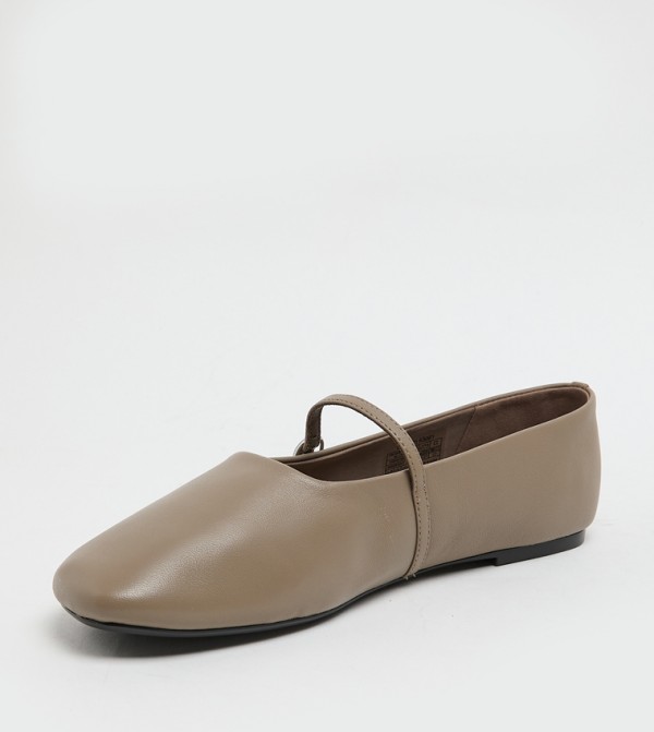 Calvin Klein Shoes - Taupe undefined