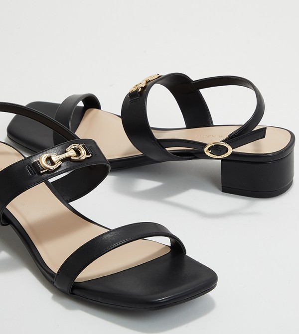 Charles & Keith Charles & Keith - Black Heels