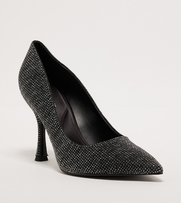 Charles & Keith Charles & Keith - Black Pumps