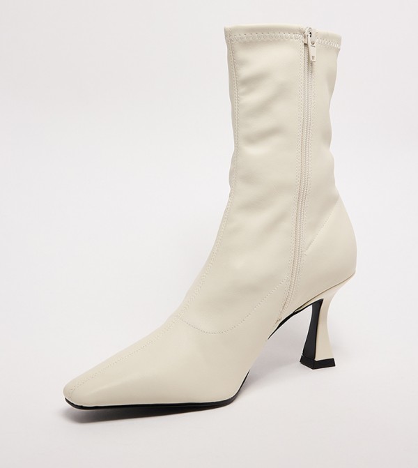 تشارلز آند كيث  أبوات - أوف وايت  Ankle length Boots