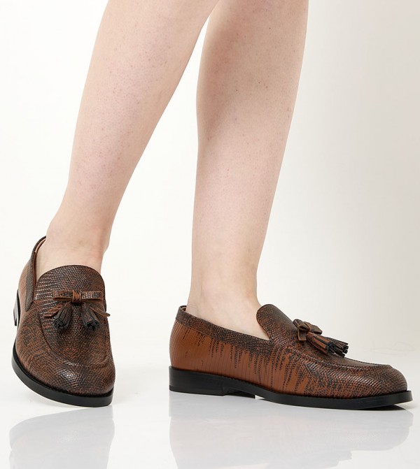 Charles & Keith  Loafers & Mocassins - Brown undefined