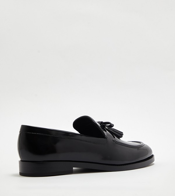 Charles & Keith Charles & Keith - Black undefined