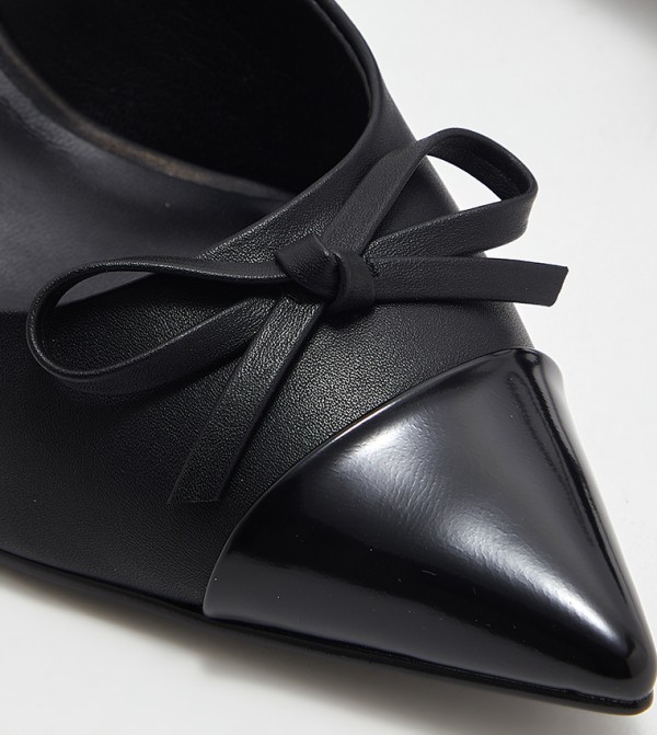 Charles & Keith Charles & Keith - Black Pumps