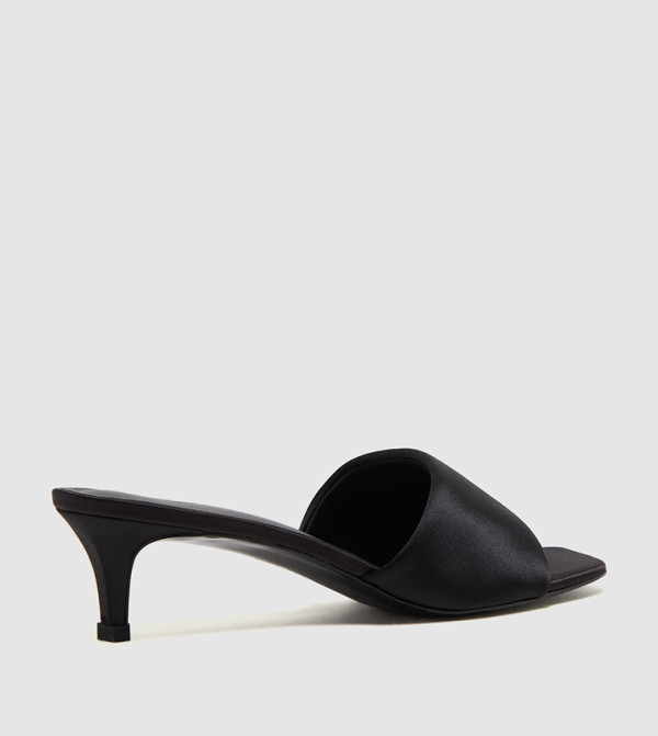 Charles & Keith Charles & Keith - Black Heels