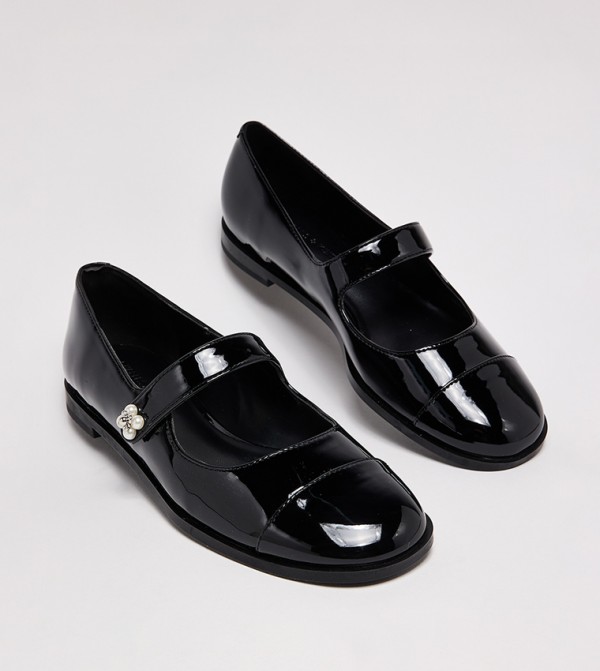 Charles & Keith  Mary Janes - Black Mary Janes