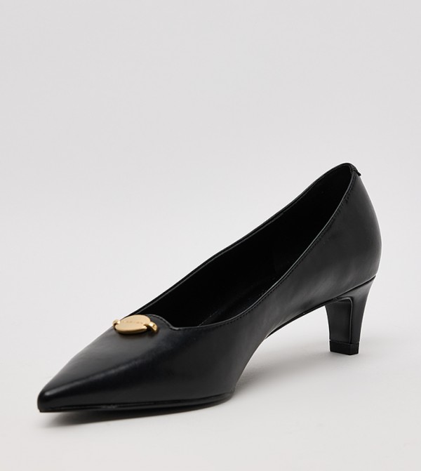 Charles & Keith Charles & Keith - Black Pumps